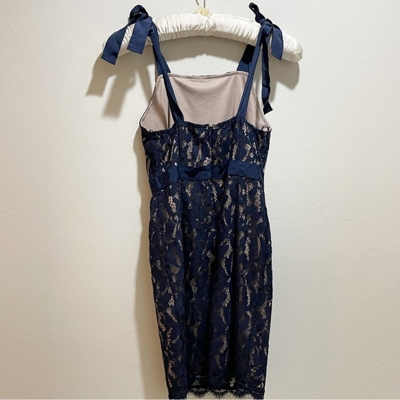 DRESS FORUM LOS ANGELES Women’s Navy Blue Lace Overlay Dress Grosgrain Trim Sz S - Picture 2 of 10